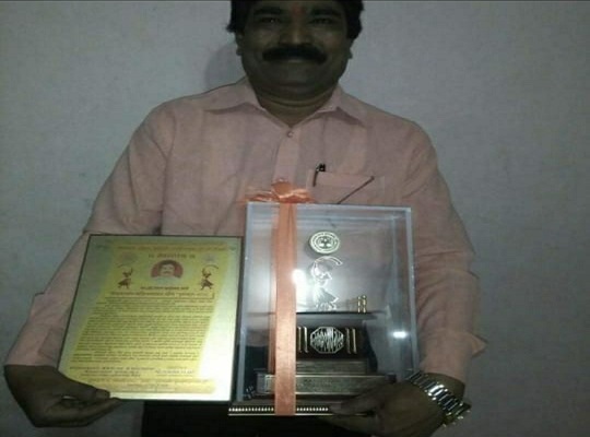 lokkalan-award-img
